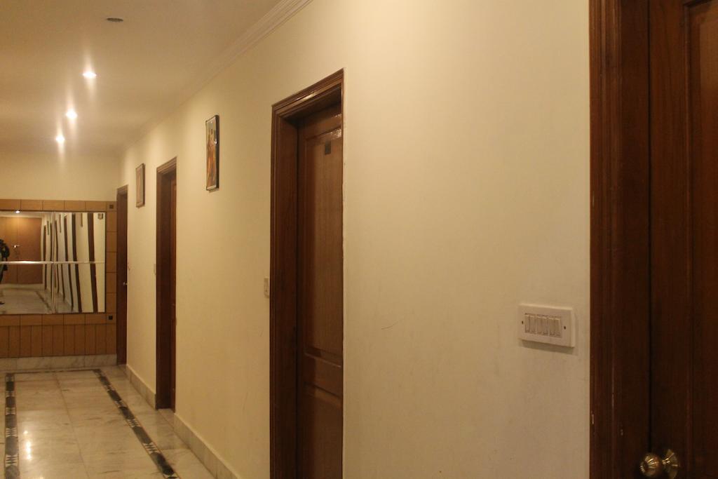 Hotel O Grand Central Delhi Zewnętrze zdjęcie